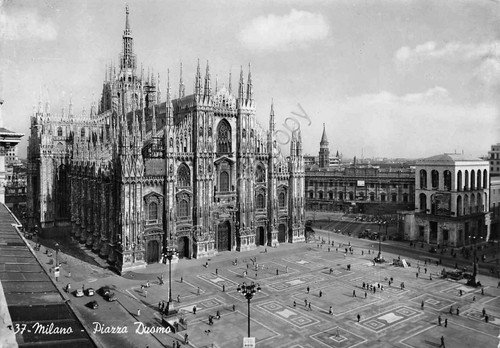 Cartolina Milano Piazza del Duomo 1951 Timbro Arte Tessile e … | Immagine principale
