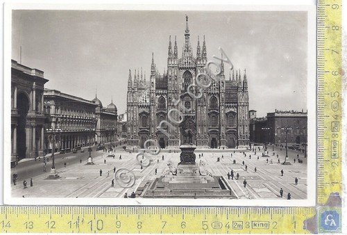 Cartolina Milano Piazza del Duomo anni '10?