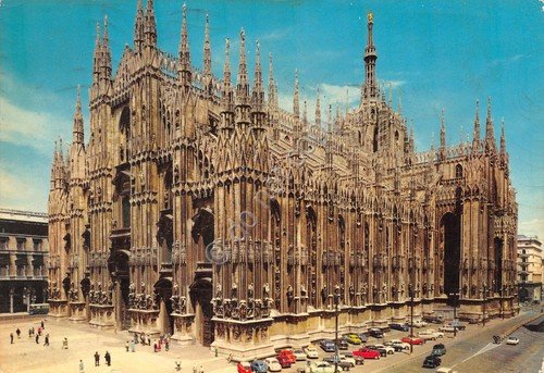 Cartolina Milano Piazza del Duomo aut d'epoca 1970 segni