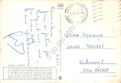 Cartolina Milano Piazza del Duomo aut d'epoca 1970 segni