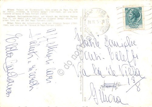 Cartolina Milano Piazza del Giureconsulti animata vigile auto 1975 | Immagine Gallery 2