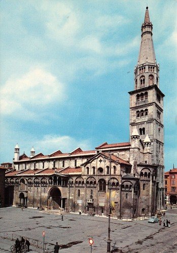 Cartolina Modena Duomo e Torre Ghirlandina 1970