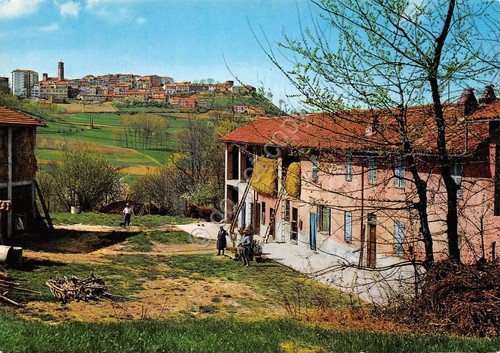 Cartolina Moncalvo Monferrato Panorama con Cascina | Immagine principale
