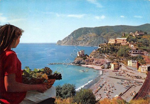 Cartolina Monterosso panorama dall'alto spiaggia animata 1969 (La Spezia) | Immagine principale