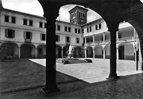 Cartolina Monza Istituto Missionario S. Cuore Cortile e torre 1961 … | Immagine Gallery 1