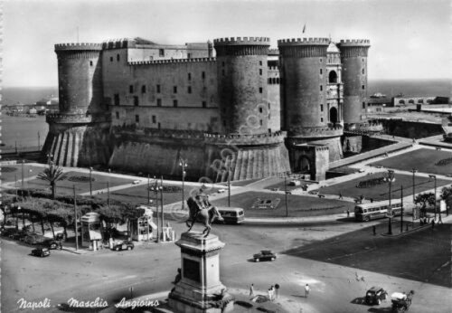 Cartolina Napoli Maschio Angioino Ed. SAF | Immagine principale