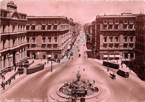 Cartolina Napoli Piazza Borsa Corso Umberto I animata carrozza tram …