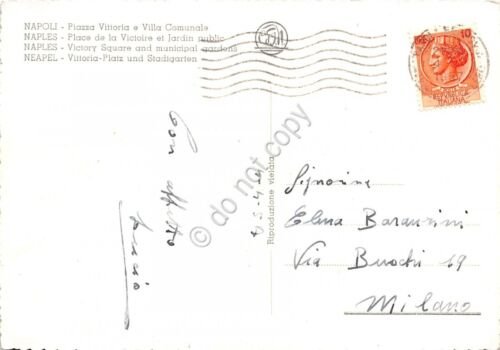Cartolina Napoli Piazza Vittoria Villa Comunale distributore Esso 1957