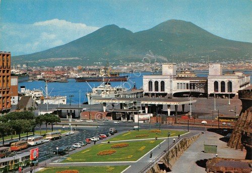 Cartolina Napoli stazione marittima
