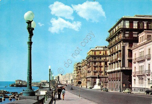 Cartolina Napoli Via Nazario Sauro 1962 | Immagine principale