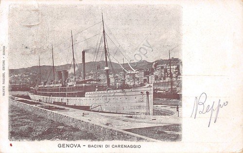 Cartolina Nave nel bacino di carenaggio di Genova primi '900