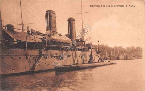 Cartolina Nave Sommergibile che si rifornisce di nafta Timbro Reggimento …