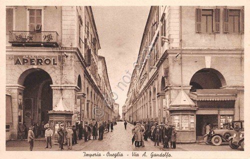 Cartolina Oneglia Imperia Via Gandolfo animata auto d'epoca Aperol anni … | Immagine principale
