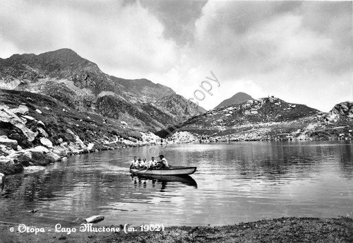 Cartolina Oropa Lago Mucrone imbarcazione animata timbro al retro anni … | Immagine principale