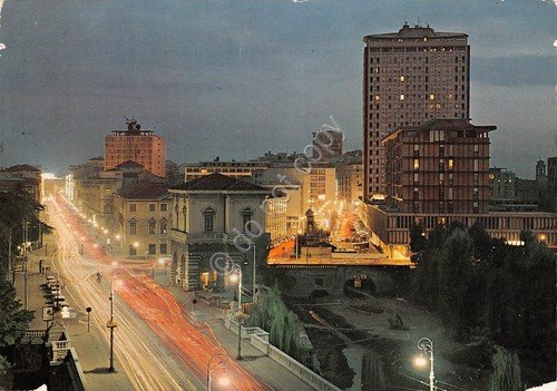Cartolina Padova Corso del Popolo 1971 danneggiata ai bordi | Immagine Gallery 1