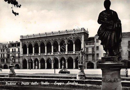 Cartolina Padova Prato della Valle Loggia Amulea Fiat 600