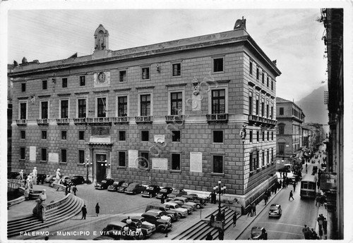 Cartolina Palermo Municipio e Via Maqueda auto d'epoca animata anni …