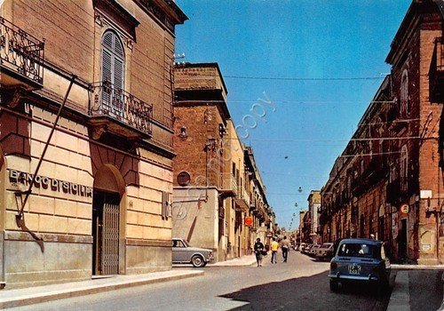 Cartolina Partanna Corso Vittorio Emanuele 1971 banco di Sicilia | Immagine principale