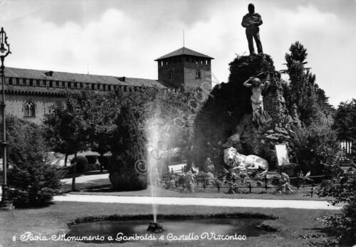 Cartolina Pavia Monumento a Garibaldi Castello Visconteo 1950