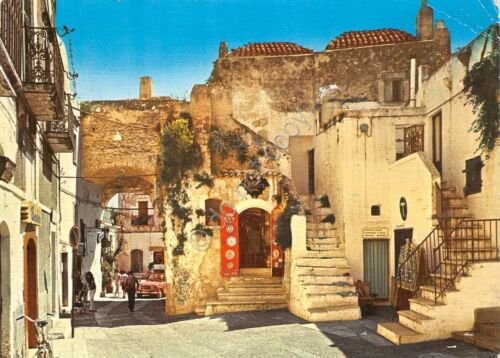 Cartolina Peschici panorama parziale paese e porta del Ponte molte …