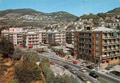 Cartolina Pietra Ligure panorama parziale auto d'epoca