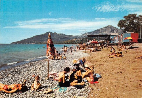 Cartolina Policastro Bussentino spiaggia Lido La Conchiglia animata anni '70 | Immagine principale
