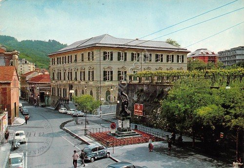 Cartolina Pontedecimo Piazza Partigiani Piazza Municipio animata auto 1972 | Immagine principale