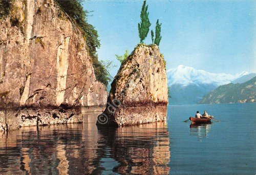 Cartolina Positano Piazza Fornillo 1964