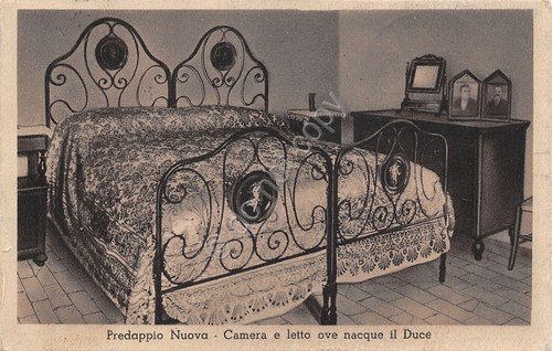 Cartolina Predappio Nuova Camera da letto ove nacque Mussolini Timbro …