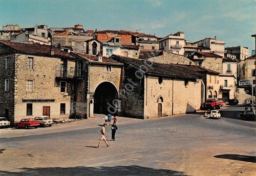 Cartolina Priverno Piazza Martiri D'Ungheria animata anni '80 | Immagine principale