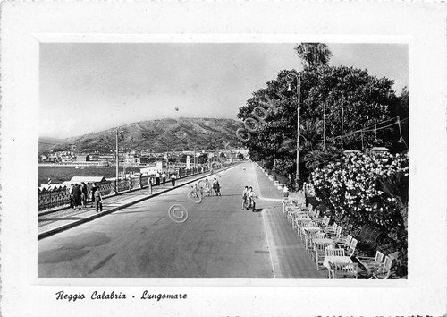 Cartolina Reggio Calabria Lungomare Animata 1952
