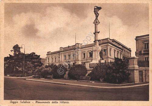 Cartolina Reggio Calabria Monumento alla Vittoria