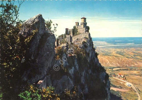 Cartolina Repubblica di San Marino Panorama francobolli al retro