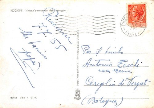 Cartolina Riccione spiaggia animata 1955