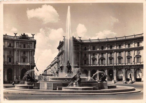 Cartolina Roma Piazza Esedra Timbro Lotteria Tripoli 1940 | Immagine principale