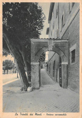 Cartolina Roma Trinità dei Monti Portone Carrozzabile 1957 | Immagine principale