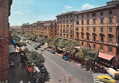 Cartolina Roma Via Vittorio Veneto dall'alto auto d'epoca 1979 | Immagine principale