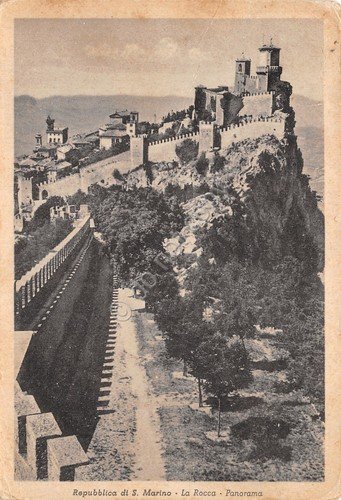 Cartolina San Marino Rocca e panorama 1953 ingiallita