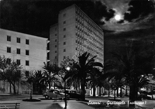 Cartolina Sassari Grattacielo Notturno Timbro targhetta PT 1960