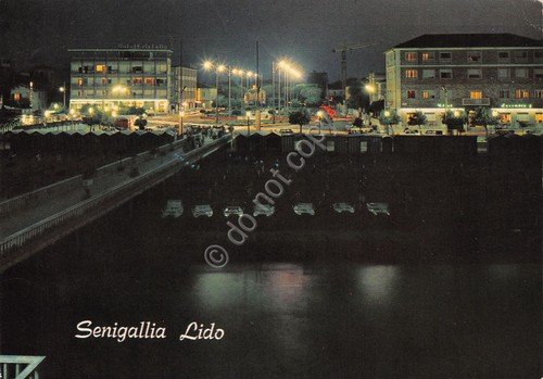 Cartolina Senigallia Lido notturno 1966 case alberghi canale | Immagine principale