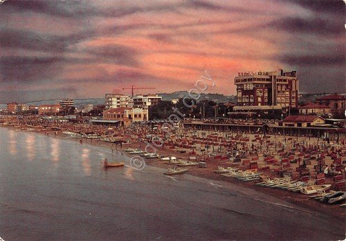 Cartolina Senigallia Lungomare Dante Alighieri al crepuscolo dal mare 1973