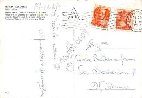 Cartolina Senigallia Piazza Libertà e rotonda cabine fiori aiuola 1961