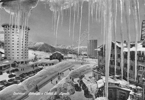 Cartolina Sestriere Hotel e Chiesa Agnelli 1957