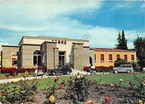 Cartolina Sirmione Stabilimento Termale Vespa auto d'epoca (Bergamo) | Immagine principale