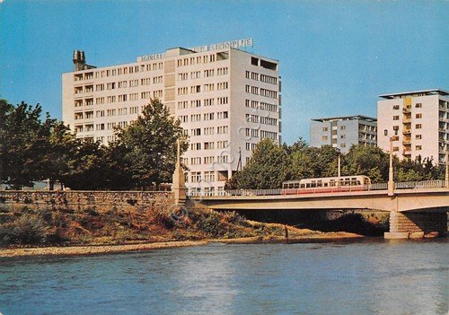 Cartolina Skopje Hotel ponte bus anni '80 | Immagine principale
