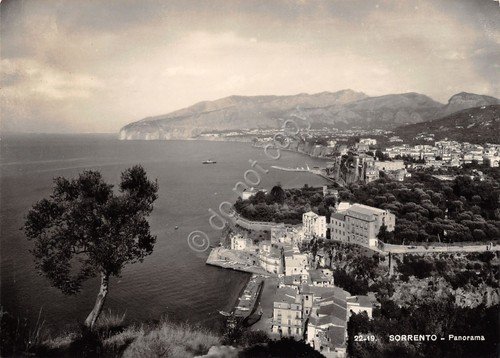 Cartolina Sorrento Panorama 1955 Timbro Bar La Scogliera | Immagine principale