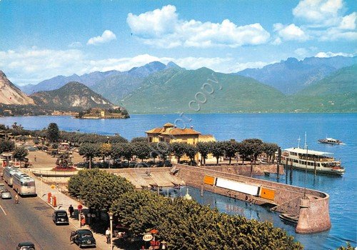Cartolina Stresa Lago Maggiore lungolago (Verbania)