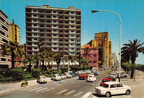 Cartolina Taranto Lungomare Vittorio Emanuele III case edifici auto anni …