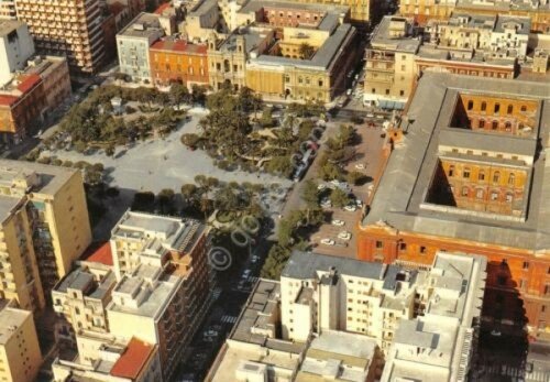 Cartolina Taranto veduta aerea Villa Garibaldi 1971