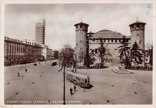 Cartolina Torino Piazza Castello Tram animata 1936